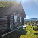 Lovely In With House A Mountain View * Røn